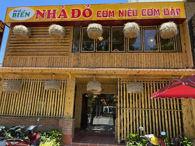 Cơm Niêu Nhà Đỏ - 176 Nguyễn Tri Phương, Đà Nẵng - Trang Chủ Cơm Niêu Nhà Đỏ - 176 Nguyễn Tri Phương, Đà Nẵng - Trang Chủ