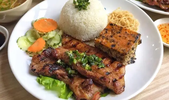 Cơm Tấm Hà Nội - 17 Quán Ngon Chuẩn Vị, Thơm Nức Mũi Cơm Tấm Hà Nội - 17 Quán Ngon Chuẩn Vị, Thơm Nức Mũi