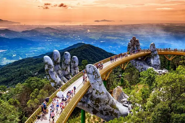 Từ Tháng 12 Đến Tháng 8 Năm Sau