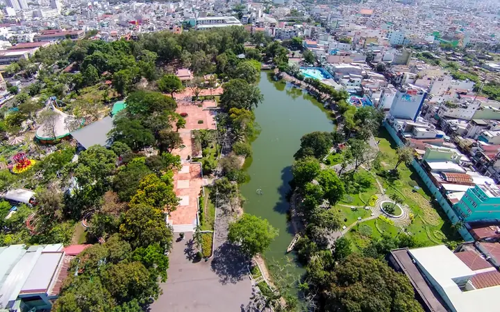 Hai Công Viên Ở Trung Tâm Sài Gòn Từng Là Nghĩa Trang Lớn - Báo ...