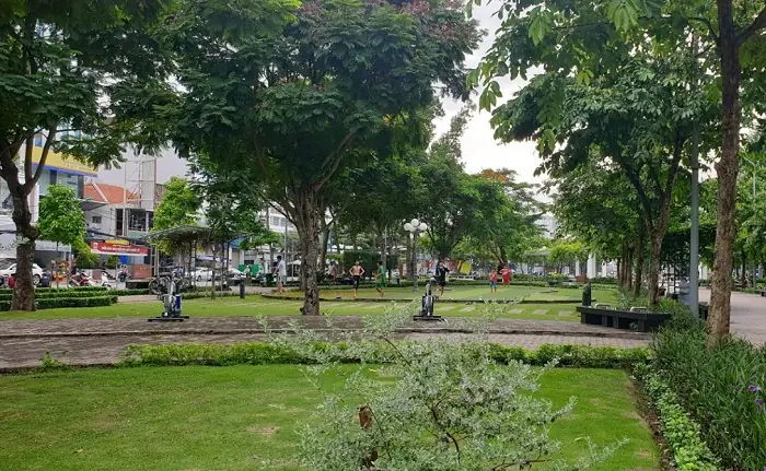 Không Gian Mát Mẻ Trong Lành