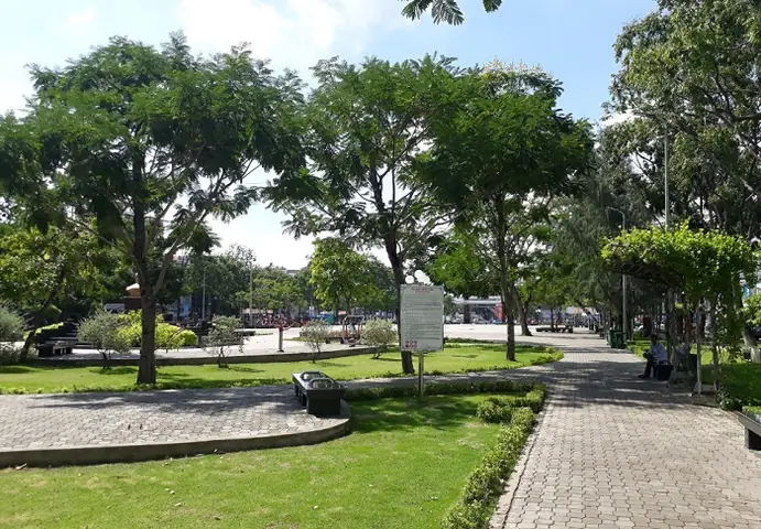 Không Gian Mát Mẻ Trong Lành