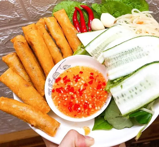Các Quán Ăn Vặt Gần Cung Thể Thao Tiên Sơn