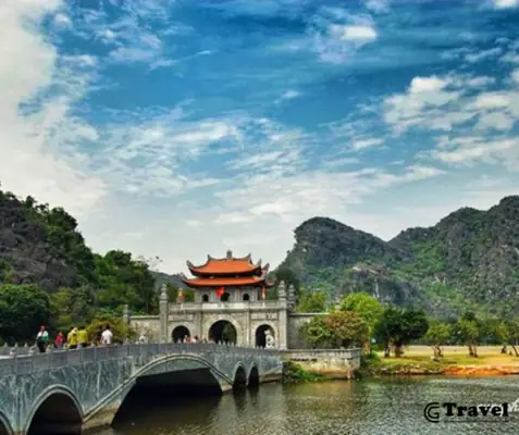 Quần Thể Thắng Cảnh Tràng An – Ninh Bình Quần Thể Thắng Cảnh Tràng An – Ninh Bình