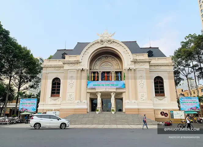 Nhà Hát Thành Phố Hồ Chí Minh