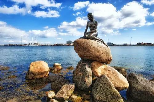 Nàng Tiên Cá Ở Copenhagen, Đan Mạch