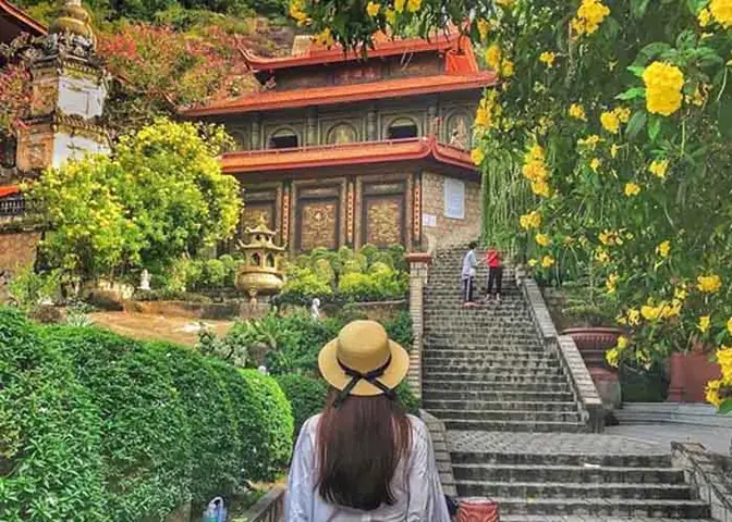 Lưu Ngay Danh Sách Chùa Ở Châu Đốc Linh Thiêng Và Nổi Tiếng Bậc ...