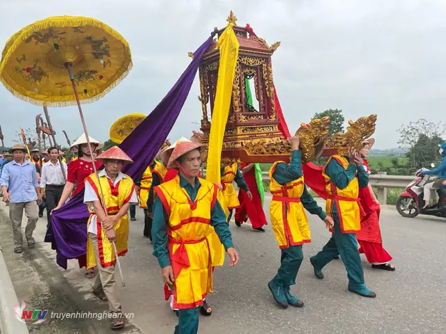 Thanh Chương Tổ Chức Thành Công Lễ Hội Đền Bạch Mã - Đài Phát ...