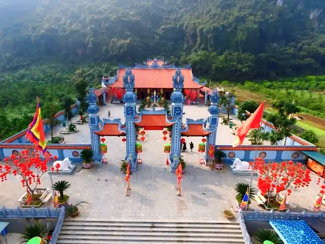 Đền Chính Cô Đôi Thượng Ngàn Ở Đâu..?