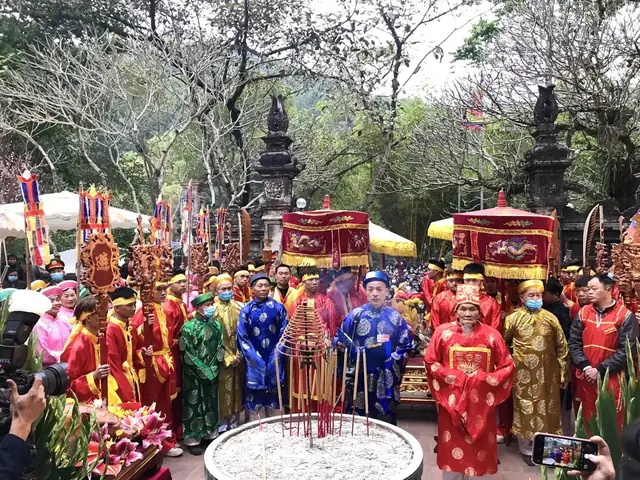 Hội Đền Gióng – Lễ Hội Truyền Thống Đặc Sắc Ở Sóc Sơn