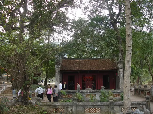 Đền Mẫu