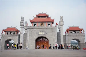 Khám Phá Đền Hùng Phú Thọ - Cội Nguồn Lịch Sử Dân Tộc