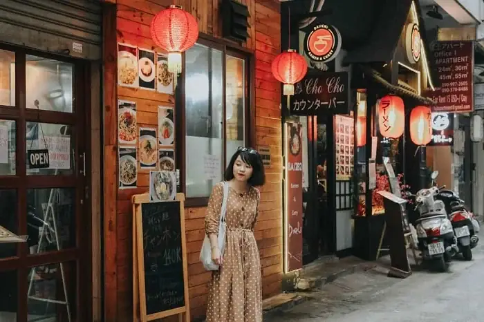 Khu Phố Nhật – Lê Thánh Tôn Khu Phố Nhật – Lê Thánh Tôn