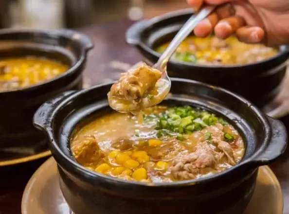 Địa Điểm Ăn Uống: Địa Điểm Ăn Uống: