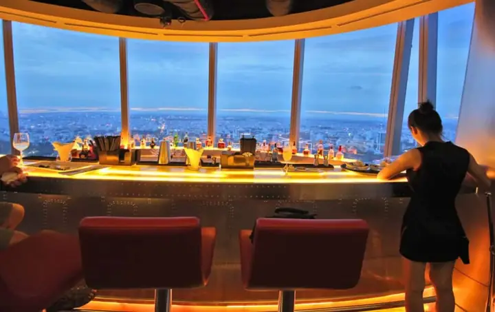 Café Eon – Tầng 50 Bitexco Tower Café Eon – Tầng 50 Bitexco Tower