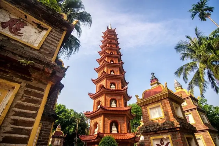 Chùa Trấn Quốc – Ghé Thăm Ngôi Chùa Cổ Có Tuổi Đời Lên Đến 1500 Năm Chùa Trấn Quốc – Ghé Thăm Ngôi Chùa Cổ Có Tuổi Đời Lên Đến 1500 Năm