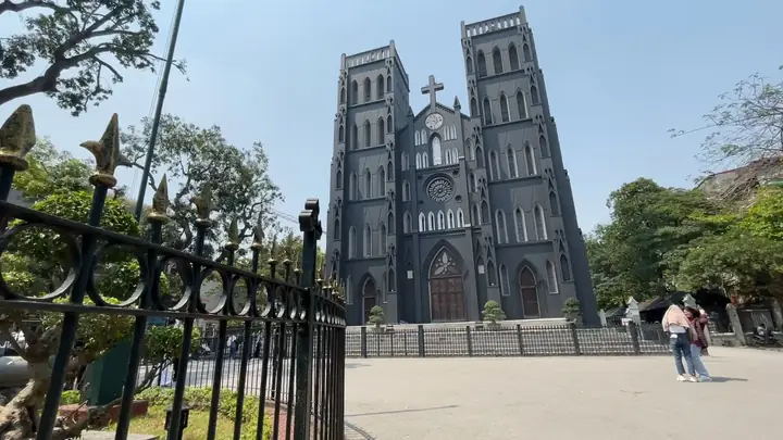 Nhà Thờ Lớn Hà Nội – Kiệt Tác Kiến Trúc Gothic Giữa Lòng Thủ Đô Nhà Thờ Lớn Hà Nội – Kiệt Tác Kiến Trúc Gothic Giữa Lòng Thủ Đô