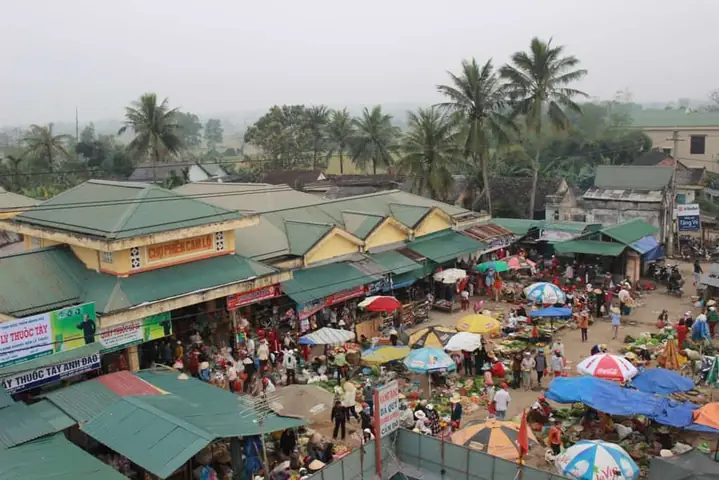Khám Phá 15 Địa Điểm Du Lịch Quảng Trị: Vùng Đất Lịch Sử Và Thiên Nhiên Hùng Vĩ Khám Phá 15 Địa Điểm Du Lịch Quảng Trị: Vùng Đất Lịch Sử Và Thiên Nhiên Hùng Vĩ