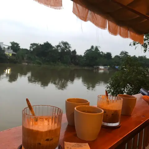 Cafe Bến Xưa – Quán Café Sống Ảo View Đẹp
