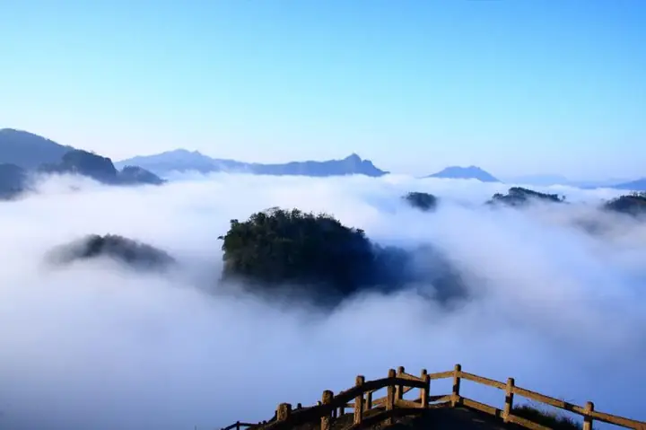 “săn Mây” Đỉnh Quế Mùa Nào Đẹp Nhất?