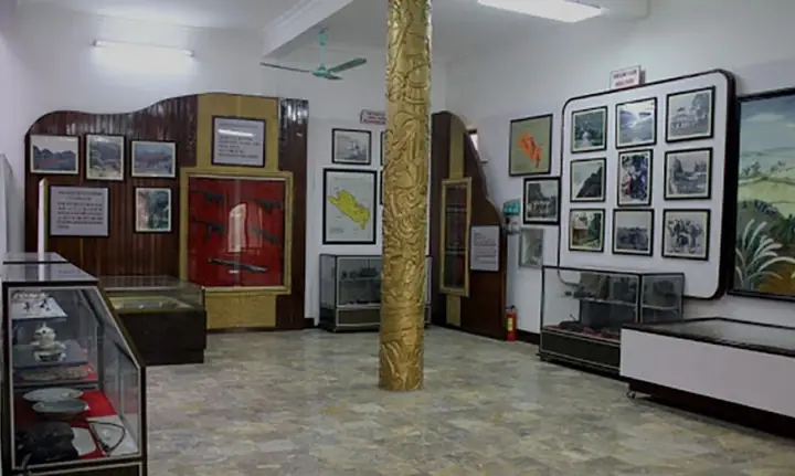 Bảo Tàng Cúc Phương