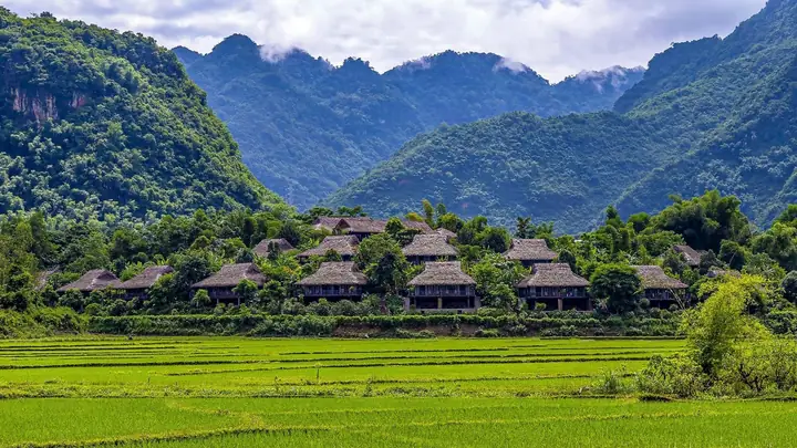 Mai Châu (hòa Bình) - Điểm Đến Xanh Gần Hà Nội