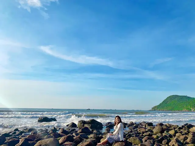 🔹bãi Đông Hồi
