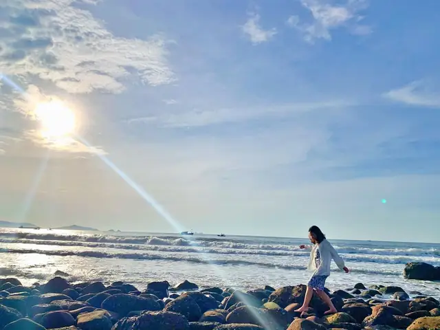 Lượn Nhẹ Bãi Đông - Nghi Sơn - Thanh Hóa