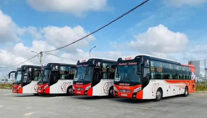 Bằng Xe Khách – Phù Hợp Từ Miền Trung – Bắc