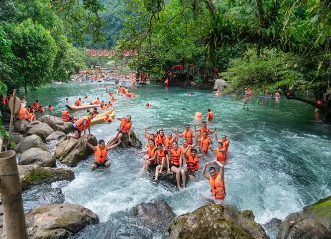 Gợi Ý Lịch Trình Du Lịch Quảng Bình 2 Ngày 1 Đêm