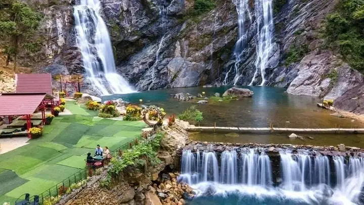 Thác Trắng Minh Long – Địa Điểmdu Lịch Quảng Ngãi 2 Ngày 1 Đêm