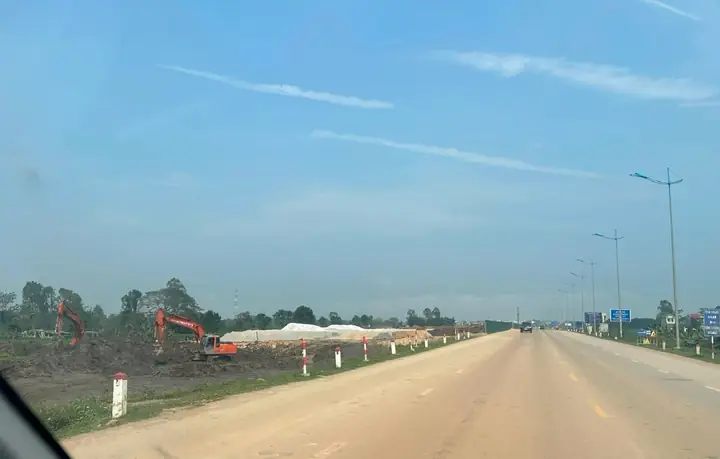 Du Lịch Sầm Sơn 2025 Có Gì Mới?
