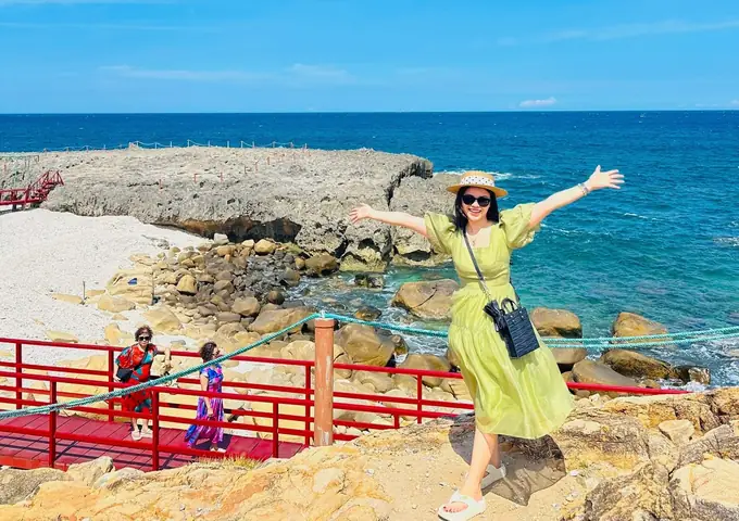 Bí Ẩn Về Hang Rái - Điểm Đến Hấp Dẫn Cho Dân Du Lịch - Let's Fly ...