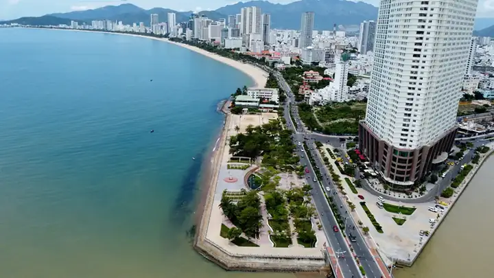 Toàn Tập Bí Kíp Ăn - Chơi “quậy Tung” Đường Trần Phú Nha Trang