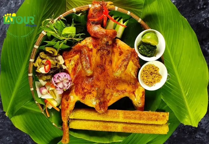 Gà Nướng Cơm Lam Măng Đen - Nhân Quyền