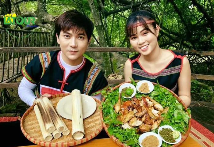 Quán Gà Nướng Cơm Lam Măng Đen