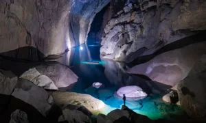 Vì Sao Tour Sơn Đoòng Có Giá Tới Gần 70 Triệu Đồng? - Báo ...