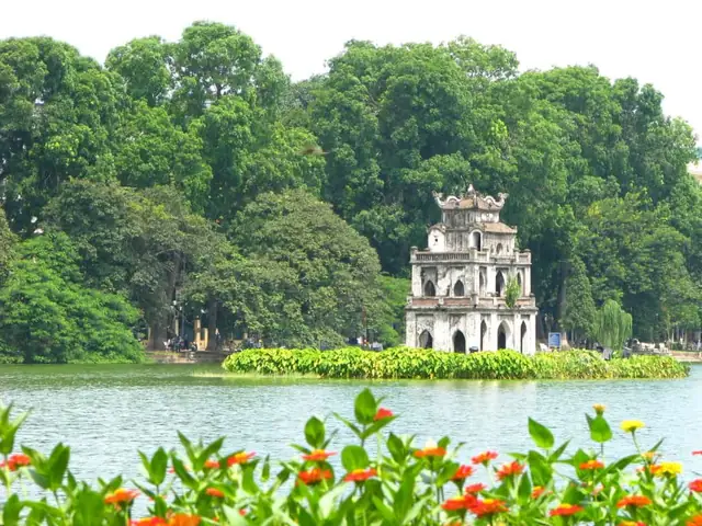 13 Danh Lam Thắng Cảnh Nổi Tiếng Ở Hà Nội - Vntrip.vn