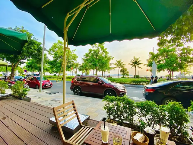 Cafe View Biển Ngắm Hoàng Hôn Hạ Long Cafe View Biển Ngắm Hoàng Hôn Hạ Long