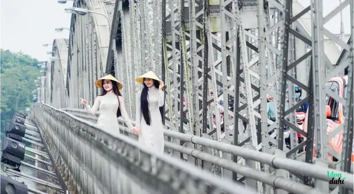 Cảm Nhận Của Người Dân Huế Về Cầu Tràng Tiền