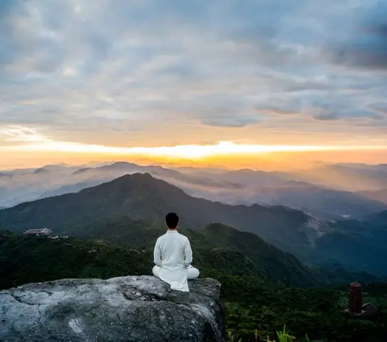 Giới Thiệu Về Yên Tử - Cái Nôi Của Phật Giáo Việt Nam