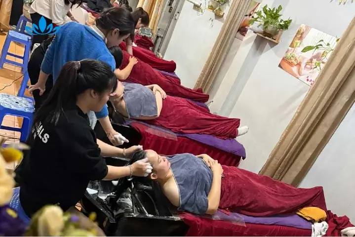 Gội Đầu Dưỡng Sinh Hà Đông