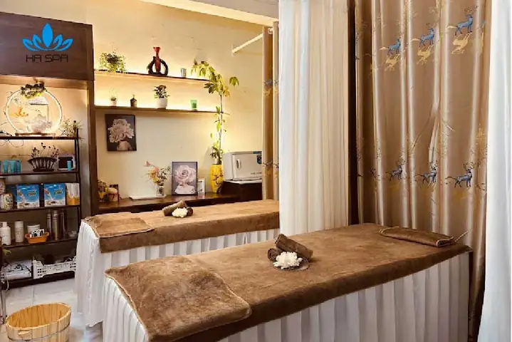 13. Wakasa Health & Beauty Care