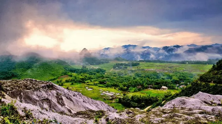 Mai Châu Hòa Bình Cách Hà Nội Bao Nhiêu Km?