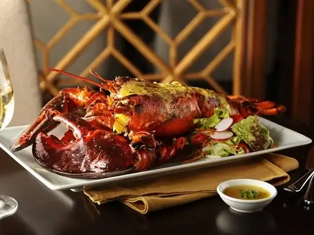20 Quán Hải Sản Nha Trang Ngon Bậc Nhất Phố Biển, Hút Khách