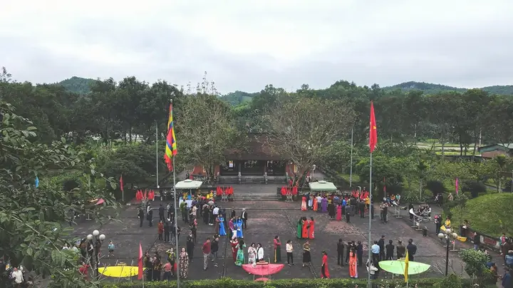 Tham Gia Lễ Hội Hải Thượng Lãn Ông Lê Hữu Trác