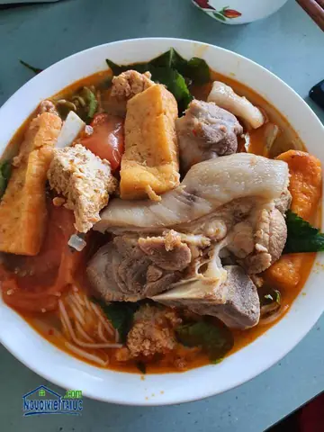 Công Thức 3: Bún Riêu Giò Heo Mặn Ngọt Công Thức 3: Bún Riêu Giò Heo Mặn Ngọt