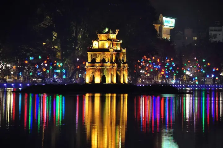 Hình Ảnh Hồ Gươm Về Đêm - Ảnh Hồ Hoàn Kiếm Về Đêm Tuyệt Đẹp Hình Ảnh Hồ Gươm Về Đêm - Ảnh Hồ Hoàn Kiếm Về Đêm Tuyệt Đẹp