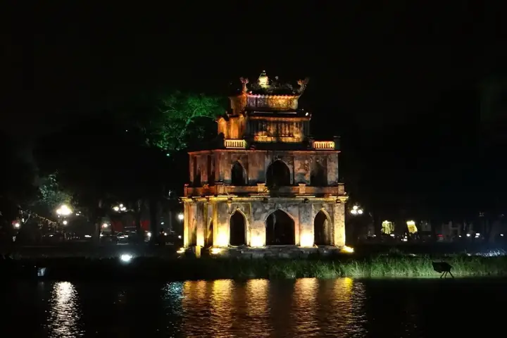 Hình Ảnh Hồ Gươm Về Đêm - Ảnh Hồ Hoàn Kiếm Về Đêm Tuyệt Đẹp Hình Ảnh Hồ Gươm Về Đêm - Ảnh Hồ Hoàn Kiếm Về Đêm Tuyệt Đẹp