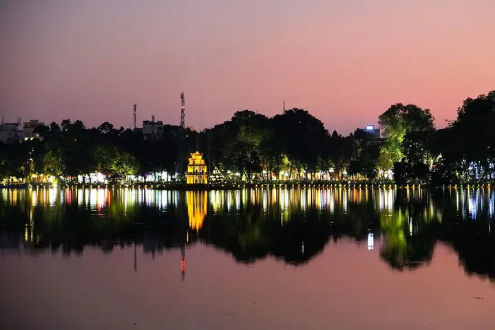 Hình Ảnh Hồ Gươm Về Đêm - Ảnh Hồ Hoàn Kiếm Về Đêm Tuyệt Đẹp Hình Ảnh Hồ Gươm Về Đêm - Ảnh Hồ Hoàn Kiếm Về Đêm Tuyệt Đẹp